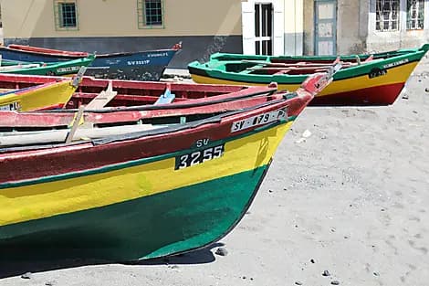 8 Nov 26 - Mindelo