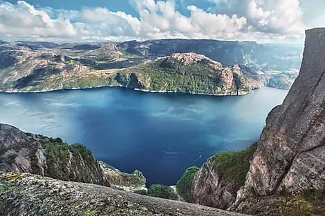 1 Juil 27 - Navigation dans Lysefjorden