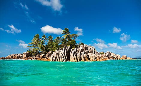 23 Janv 27 > 25 Janv 27 - Île de Praslin