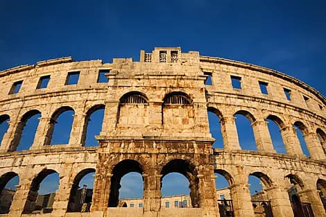 4 Août 26 - Pula
